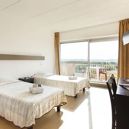 Village Le Kangourou By Popinns