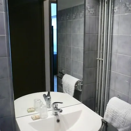 Village Le Kangourou By Popinns