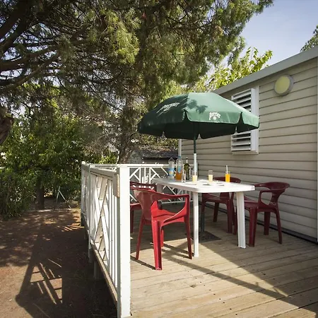 Parque de vacaciones Village Le Kangourou By Popinns