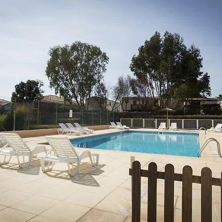 Village Le Kangourou By Popinns 2* Fréjus