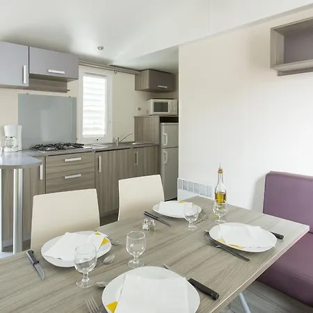 Parque de vacaciones Village Le Kangourou By Popinns Fréjus