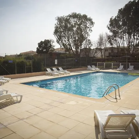 Village Le Kangourou By Popinns 2* Frejus