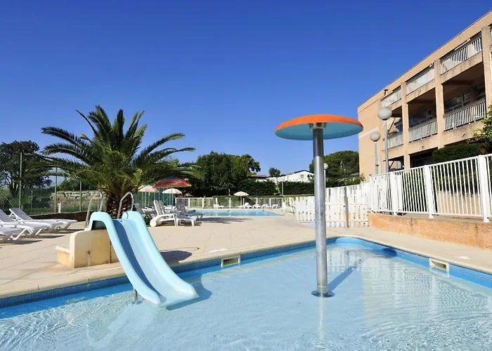Village Le Kangourou By Popinns Ferienpark Fréjus